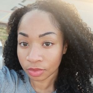 Meet your Posher, Melody